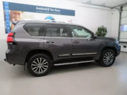 
										Toyota Land Cruiser full									