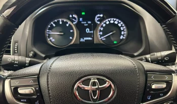 
										Toyota Land Cruiser full									